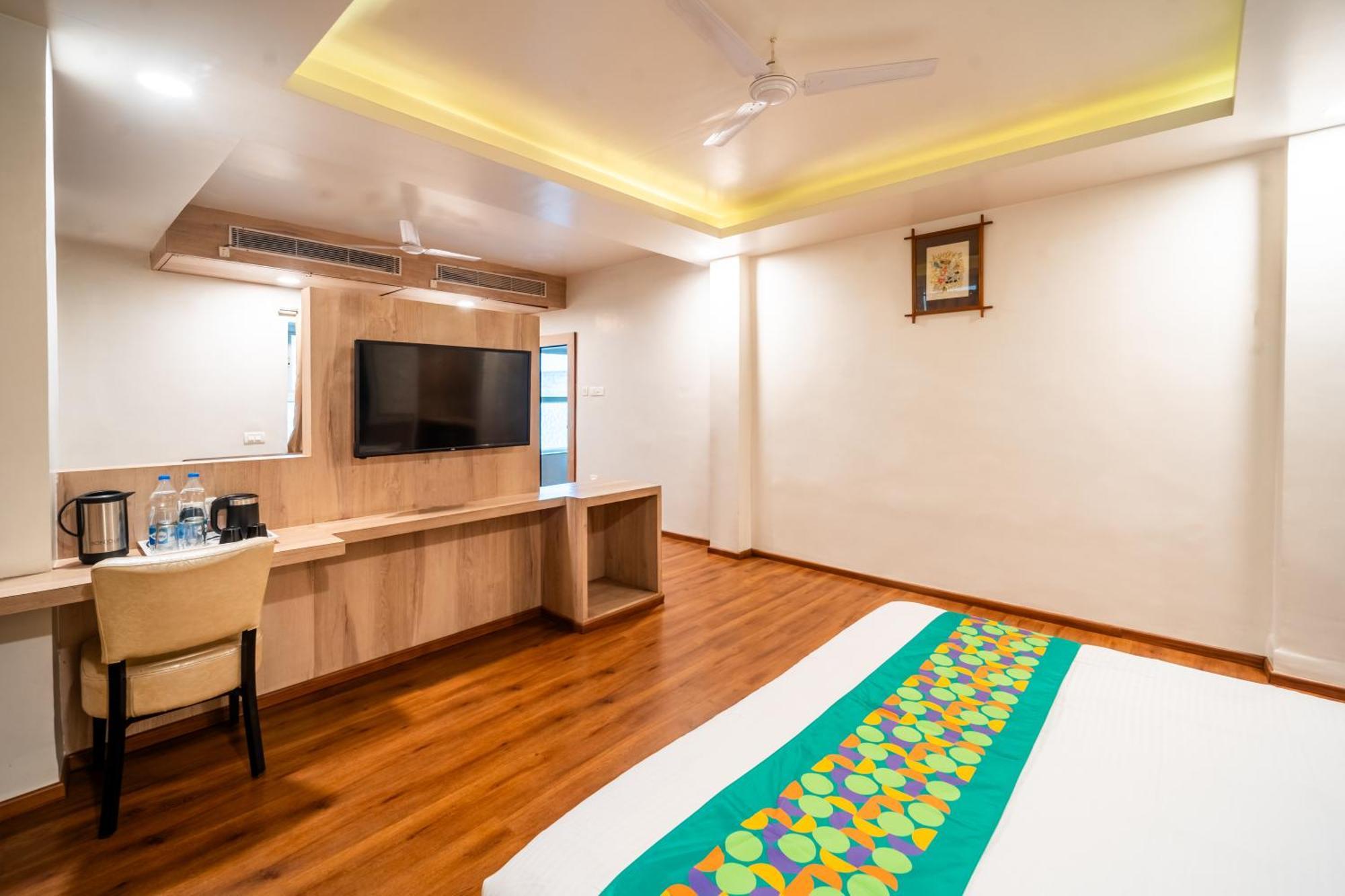 ホテル Treebo Kamal Regency ボーパール エクステリア 写真