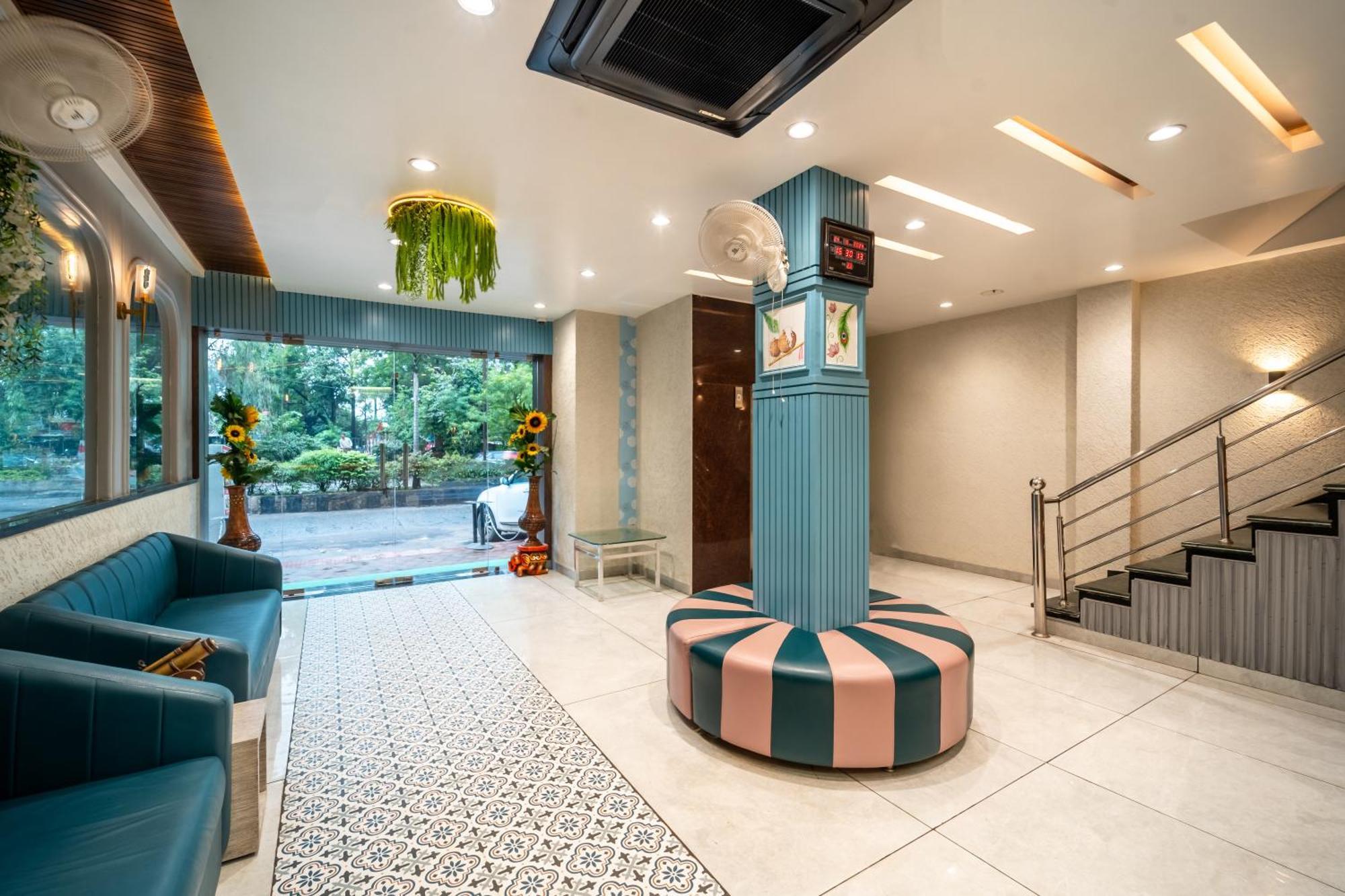 ホテル Treebo Kamal Regency ボーパール エクステリア 写真